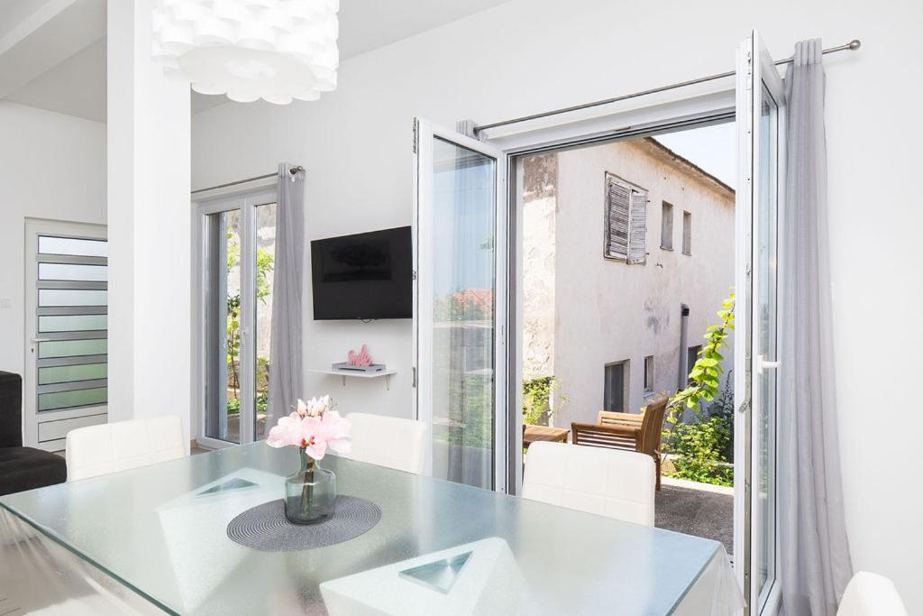 Apartments Grubisic - Sibenik - Parking Included Zewnętrze zdjęcie