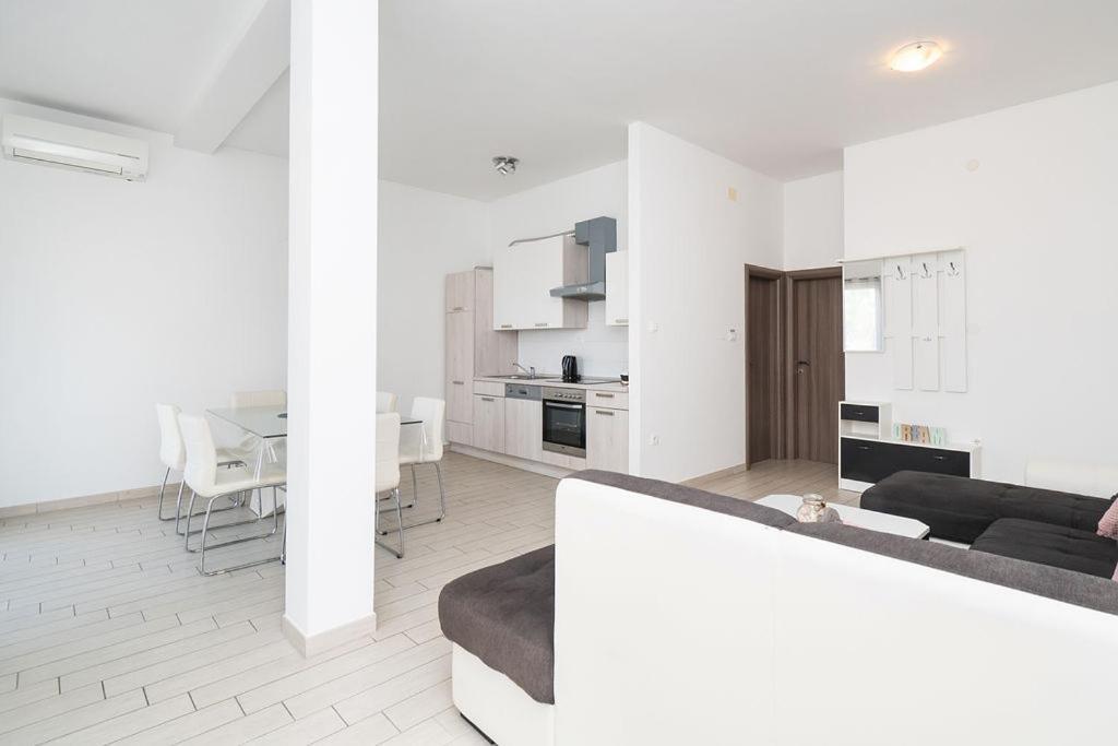 Apartments Grubisic - Sibenik - Parking Included Pokój zdjęcie